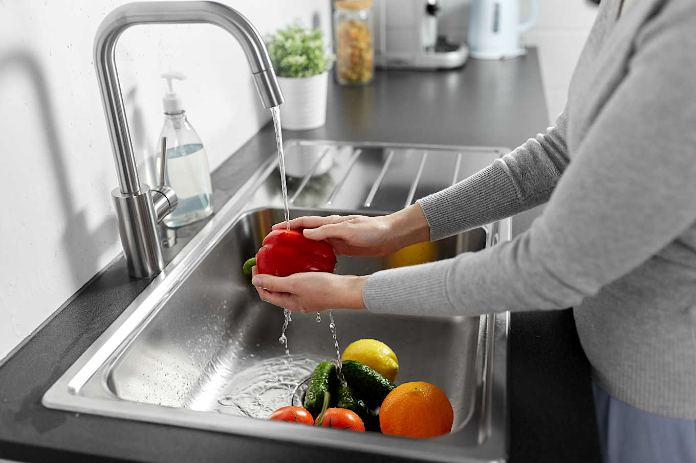 15 dicas essenciais de segurança alimentar para a cozinha da sua casa