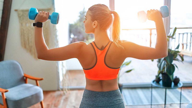 O treinamento cardiovascular ou de força é melhor para perder peso?